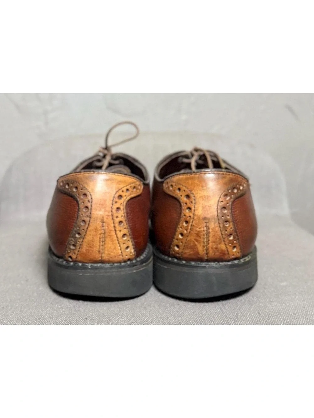 Vintage Brown Two-Tone Brogues or Saddle Shoes size 9 men or 10.5 women Vibram